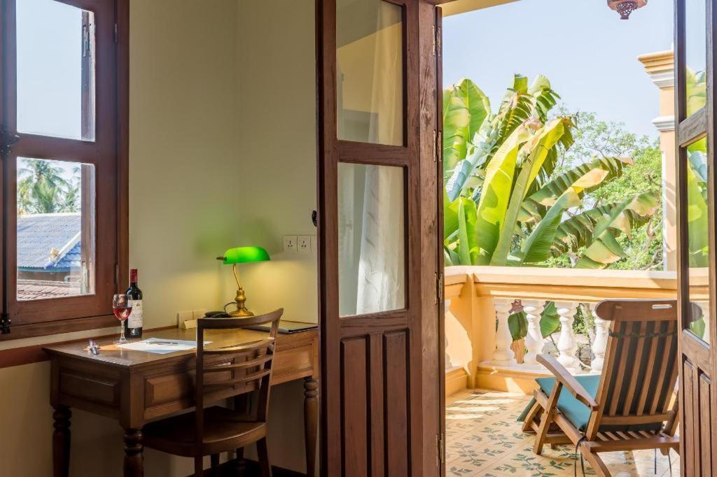 Le Relais De Chhlong Hotel Kratie Bagian luar foto