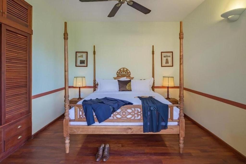 Le Relais De Chhlong Hotel Kratie Bagian luar foto