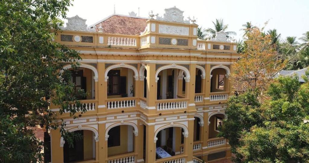 Le Relais De Chhlong Hotel Kratie Bagian luar foto