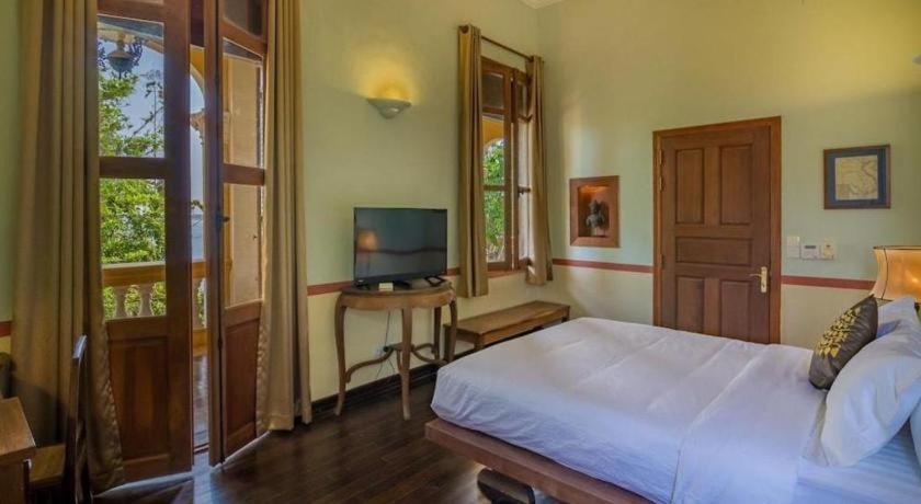 Le Relais De Chhlong Hotel Kratie Bagian luar foto