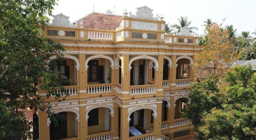 Le Relais De Chhlong Hotel Kratie Bagian luar foto